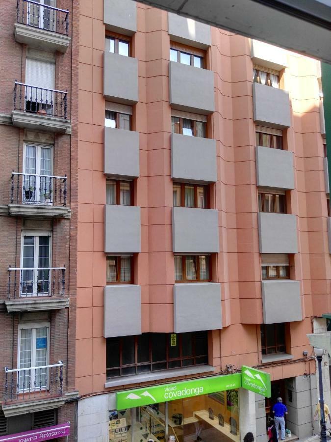 Tierra Encantada Gijon Bagian luar foto